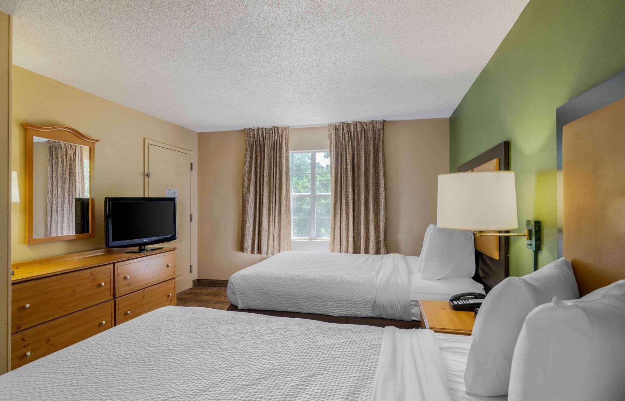 Extended Stay America Select Suites - Atlanta - Cumberland Mall Смирна Экстерьер фото
