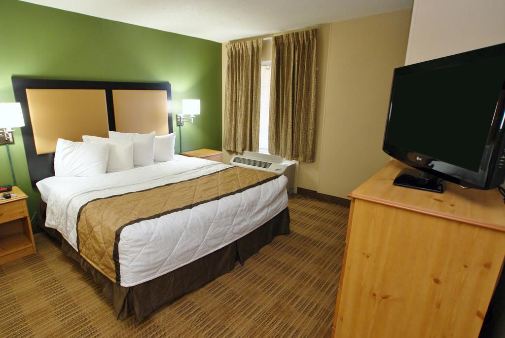 Extended Stay America Select Suites - Atlanta - Cumberland Mall Смирна Экстерьер фото